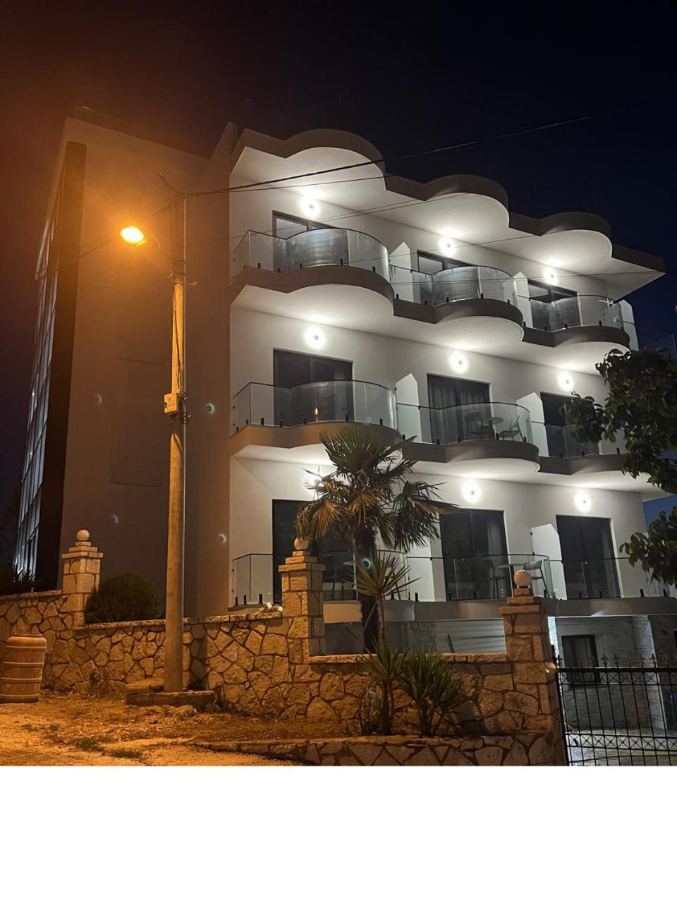 Belsar Hotel Ksamil Luaran gambar