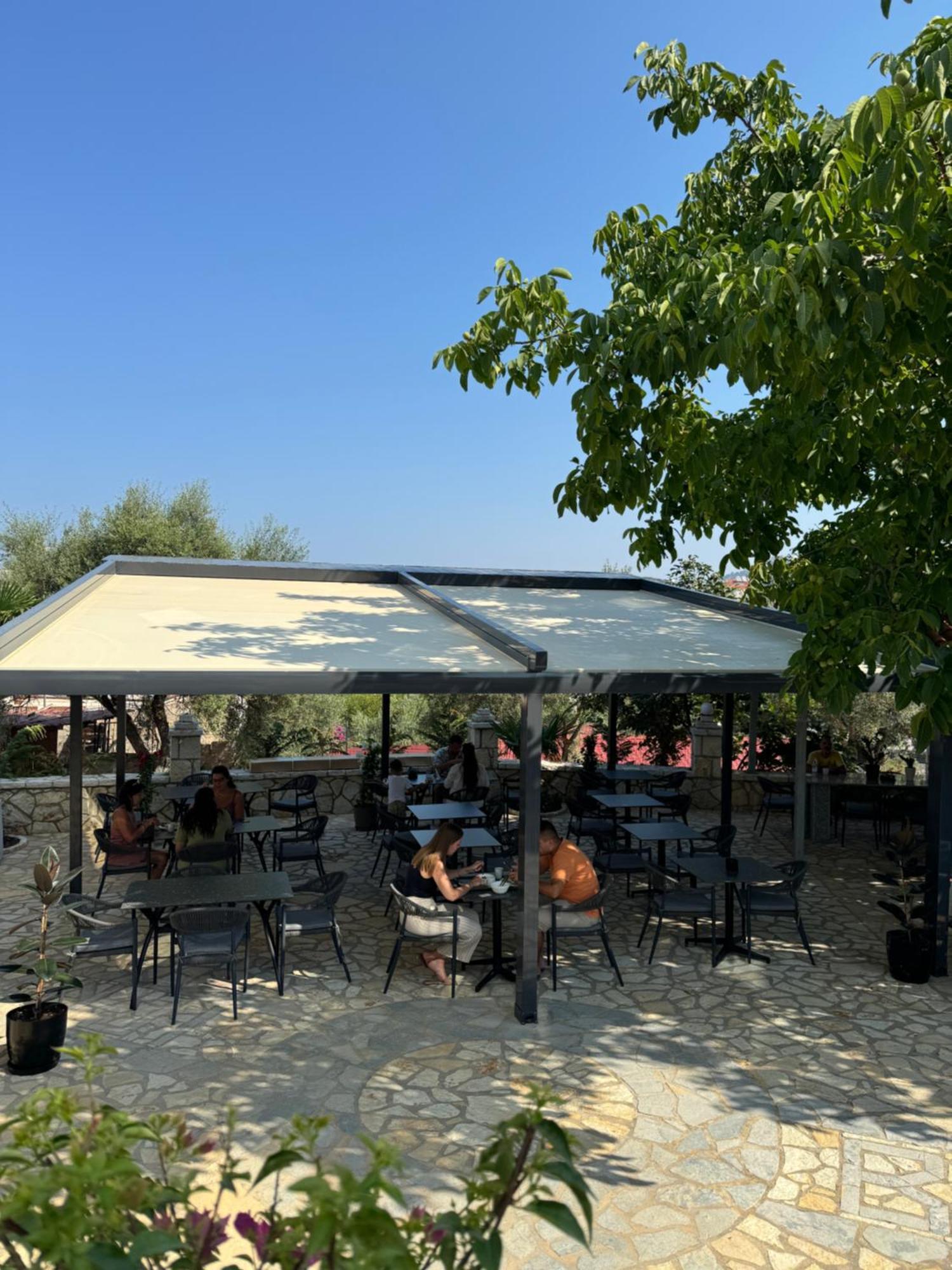 Belsar Hotel Ksamil Luaran gambar