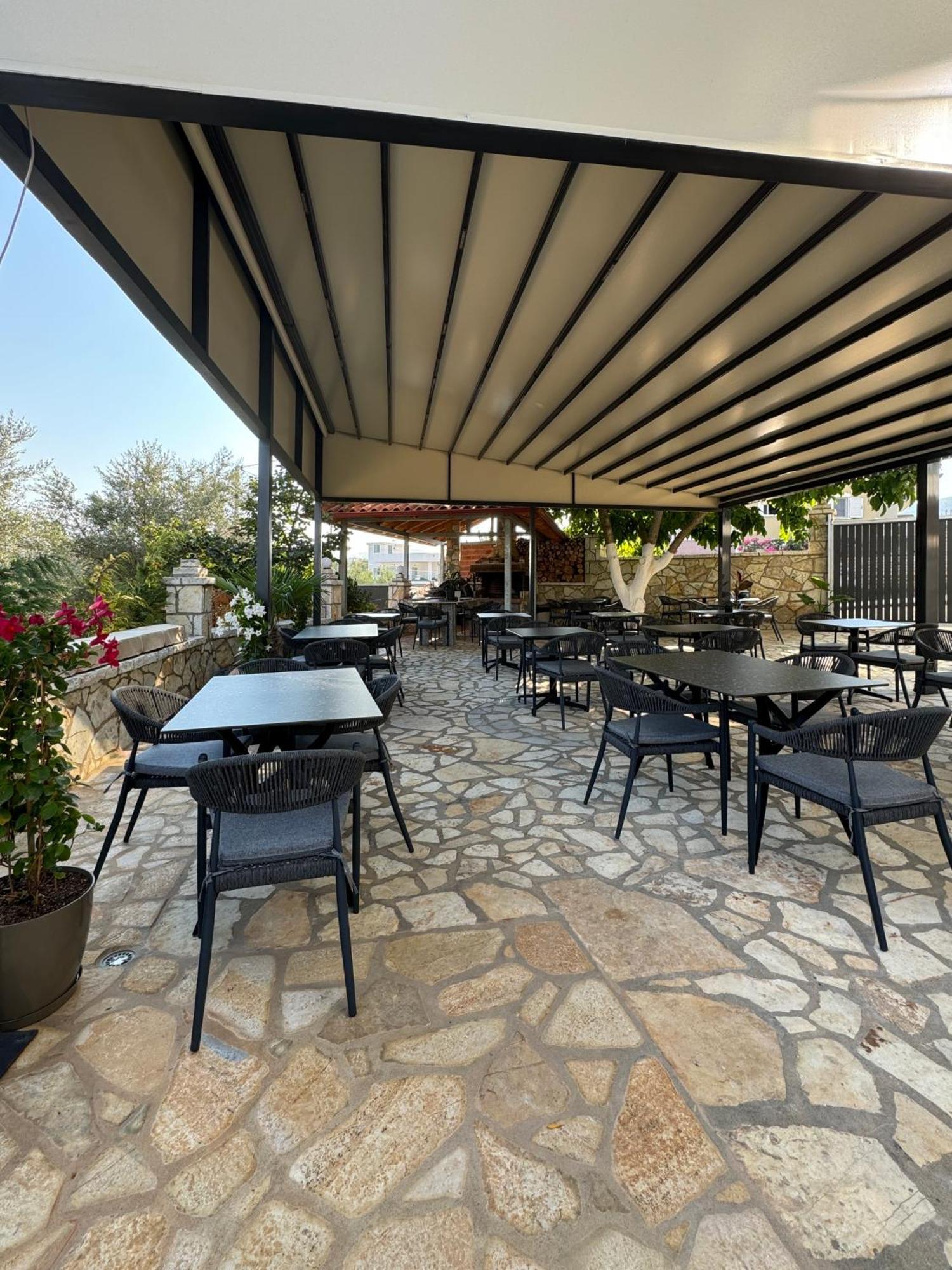 Belsar Hotel Ksamil Luaran gambar